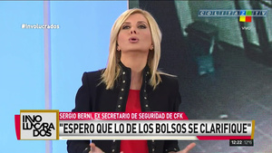 Debora.Plager.Pantalon.Negro.Ajustado.Tipo.Cuero.Involucrados.1080P-ColitazTV.25.jpeg