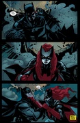 batwoman24-batmanvbatwoman6.jpg