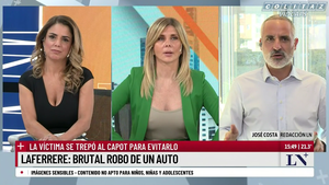 Debora.Plager.Saco.Verde.Marcando.Pechos.LN.1080P-Colitaz.44.png