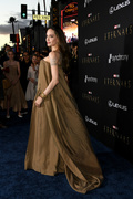 Angelina+Jolie+Marvel+Eternals+World+Premiere+4RApBVkE0S2x.jpg