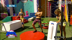 Mica.Viciconte.Combate.Jugando.Hielo.Combate.1080P-Colitaz.48.jpeg