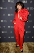 jodie-comer-sandra-oh-killing-eve-photo-call-07.jpg
