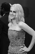 Kristen+Stewart+Spencer+UK+Premiere+65th+BFI+bIV_yvv-DWrx.jpg