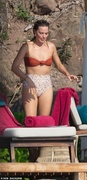 Margot Robbie Actress - Real photos of celebrities