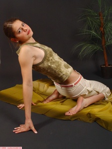 [Image: ME1CNNWM_t.jpg]