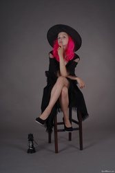 MarvelCharm_Lena-Pink-Witch-008.jpg