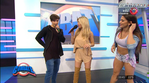 Paula.Amoedo.Shortcitos.Meneando.Combate.1080P-Colitaz.11.jpeg