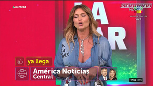 Karina.Mazzocco.Camisa.Abierta.Escotada.A.La.Tarde.1080P-Colitaz.141.jpeg