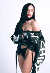 https://thumbs4.imagebam.com/33/8f/33/MERM6BY_t.jpg