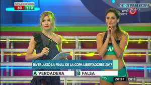 Laurita.Fernandez.Vestido.Negro.Tajo.Descuido.Combate.1080P-Colitaz.06.jpeg