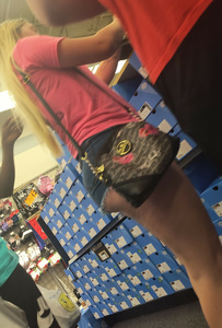 [Bild: MERYPU0_t.jpeg]