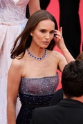 natalie-portman-at-the-zone-of-interest-premiere-at-76th-annual-cannes-film-festival-05-19-2023-5.jpg