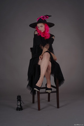MarvelCharm_Lena-Pink-Witch-003.jpg