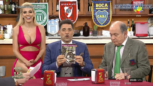 Virginia.Gallardo.Terribles.Pechos.Piernas.y.Descuidos.Polemica.1080P-Colitaztv.01.jpeg