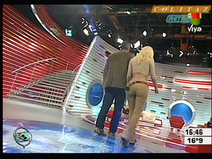 Evangelina.Anderson.Pantalon.Ajustado.Beige.Vueltita.Intrusos..No.Audio.SD.HQ.60FPS-Colitaz.125.jpeg