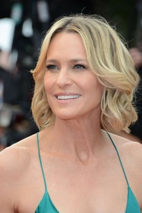 Robin Wright MEUUV5A_t