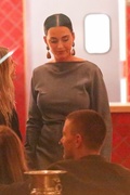 katy-perry-orlando-bloom-bday-dinner-friends-42.jpg