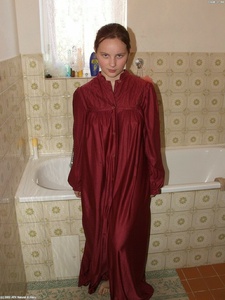 Permanent Link to zuz004 27503 zuzan