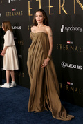 Angelina+Jolie+Marvel+Studios+Eternals+Premieres+Ig81sZwgh_Bx.jpg