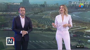 Carolina.Losada.Pantalon.Ajustado.Camisa.Abierta.AN.1080P-Colitaz.08.jpeg