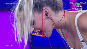 Noelia.Marzol.Minuto.Para.Ganar.Vestido.Blanco.Boquita.1080P-Colitaz.37.jpeg