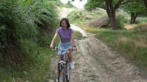 [Image: ME14KMPR_t.jpg]