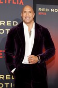 Dwayne+Johnson+World+Premiere+Netflix+Red+X0oJct8bdycx.jpg