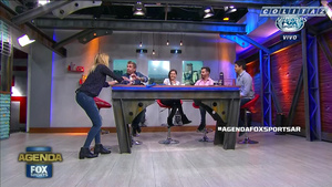 Alina.Moine.Jeans.Ajustados.Luciana.Rubinska.Agenda.Fox.1080P-Colitaz.74.jpeg