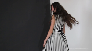 [Image: ME19K2YB_t.png]