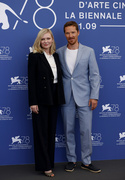 Kirsten+Dunst+Power+Dog+Photocall+78th+Venice+c_1a_6XIgkex.jpg