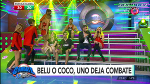 Laurita.Fernandez.Vestido.Rojo.Transparencia.Descuido.Combate.1080P-Colitaz.37.jpeg