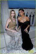 zendaya-anne-hathaway-priyanka-chopra-bulgari-venice-event-42.jpg