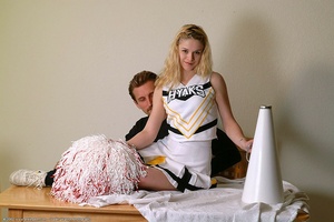 Permanent Link to vio005 23675 viole