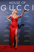 Lady+Gaga+House+Gucci+Italian+Premiere+Photocall+fEIPVubvZ8gx.jpg