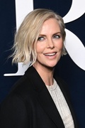 charlize-theron-at-christian-dior-fashion-show-in-paris-02-28-2023-2.jpg