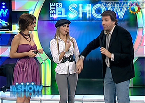 Cinthia.Fernandez.Vueltita.Calza.Gris.Este.Es.El.Show.SD.HQ.60FPS-Colitaz.37.jpeg