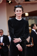 Timothee+Chalamet+Dune+Red+Carpet+78th+Venice+dT_XAKqYk8Ex.jpg