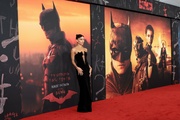 zoe-kravitz-catwoman-inspired-dress-nyc-batman-premiere-with-cast-58.jpg