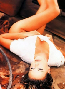 Charlize Theron nude (7).jpeg