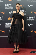 Marion+Cotillard+Opening+Ceremony+Red+Carpet+YXlfD8rc8V3x.jpg