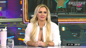 Alejandra.Maglietti.Pechugona.Y.Delfina.Gerez.Bosco.Bendita.1080P-Colitaz.54.jpeg