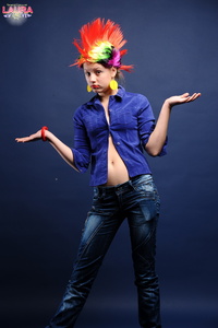 [Image: ME1A0U1G_t.jpg]