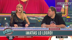Mariela.Fernandez.Marcando.Pechos.Mismo.Outfit.Otro.Programa.Bendita.1080P-Colitaz.08.jpeg
