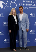 Kirsten+Dunst+Power+Dog+Photocall+78th+Venice+zyyzD9t8_zvx.jpg