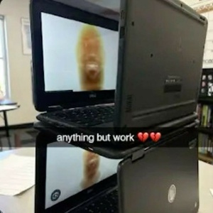 ay4Qs403.jpg