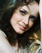 Alexis Bledel MEUB3VU_t