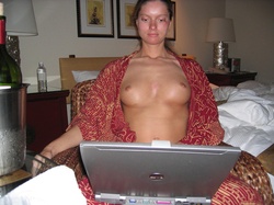 ME11RS4Q_t.jpg
