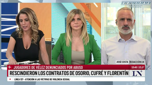 Debora.Plager.Saco.Verde.Marcando.Pechos.LN.1080P-Colitaz.24.png