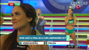 Laurita.Fernandez.Vestido.Negro.Tajo.Descuido.Combate.1080P-Colitaz.23.jpeg