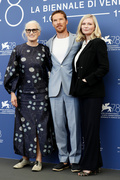 Kirsten+Dunst+Power+Dog+Photocall+78th+Venice+Rl7PiKbX8O1x.jpg